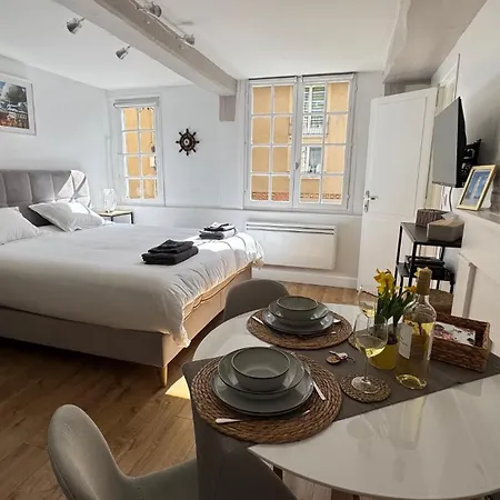 Lägenhet Centre Historique - 3 Etoiles *