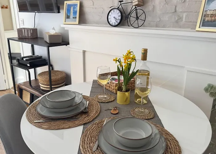 Centre Historique - 3 Etoiles Lägenhet *