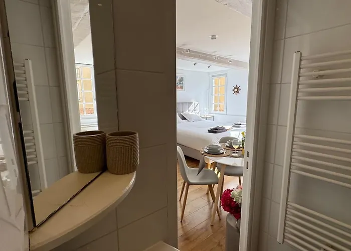 Lägenhet Centre Historique - 3 Etoiles *